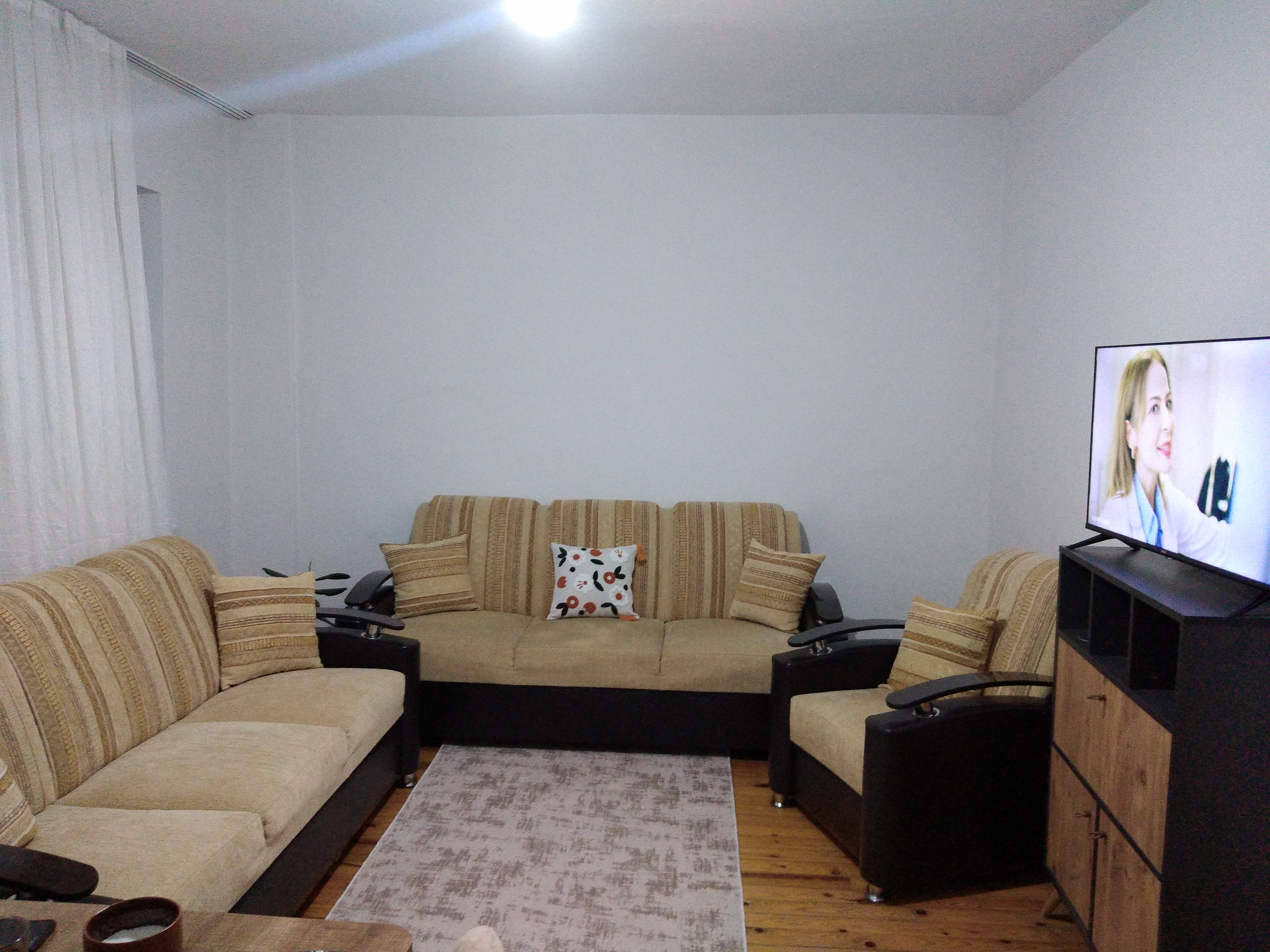 UYGUN FİYAT ATA CADDESİ 2+1 DAİRE